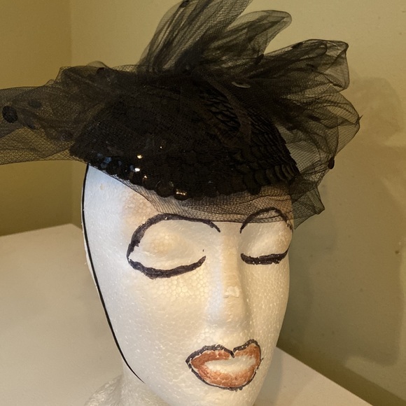 Really Cute Black Sequin Caplet by Whittall & Javits - Picture 8 of 13